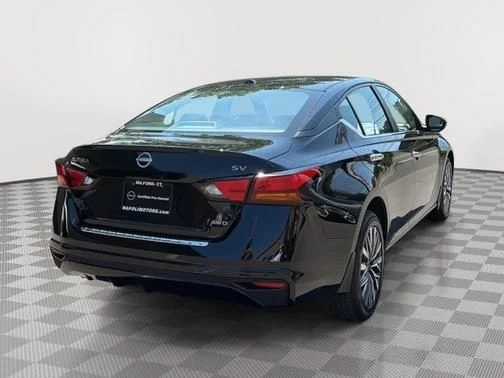 Certified Used 2023 Black Nissan 2.5 SV image 3