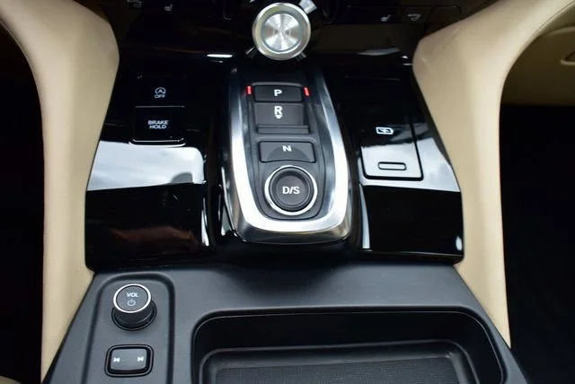 Used 2025 Majestic Black Pearl Acura SH-AWD TECH image 45