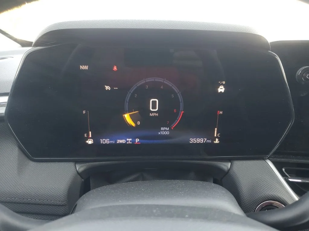 Used 2025 Black Chevrolet LT image 19