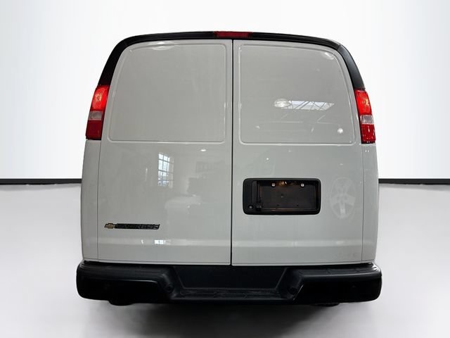 2025 Chevrolet Express Cargo Work Van - Photo 7