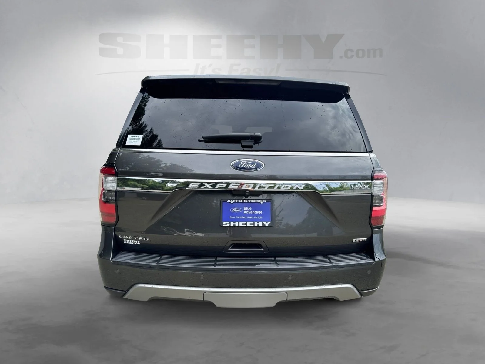 Used 2021 Gray Ford Limited image 15