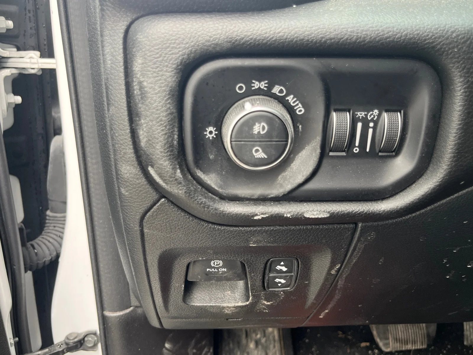 Used 2025 Bright White Clearcoat Ram Big Horn 4x4 image 31