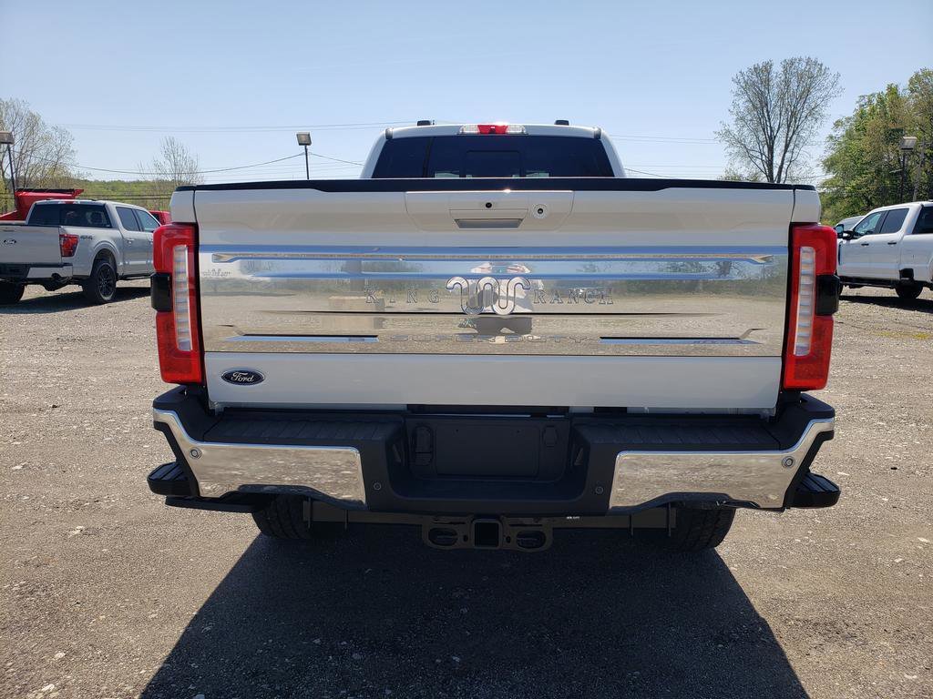 New 2026 Star White Metallic Tri-Coat Ford F-350® King Ranch® image 4