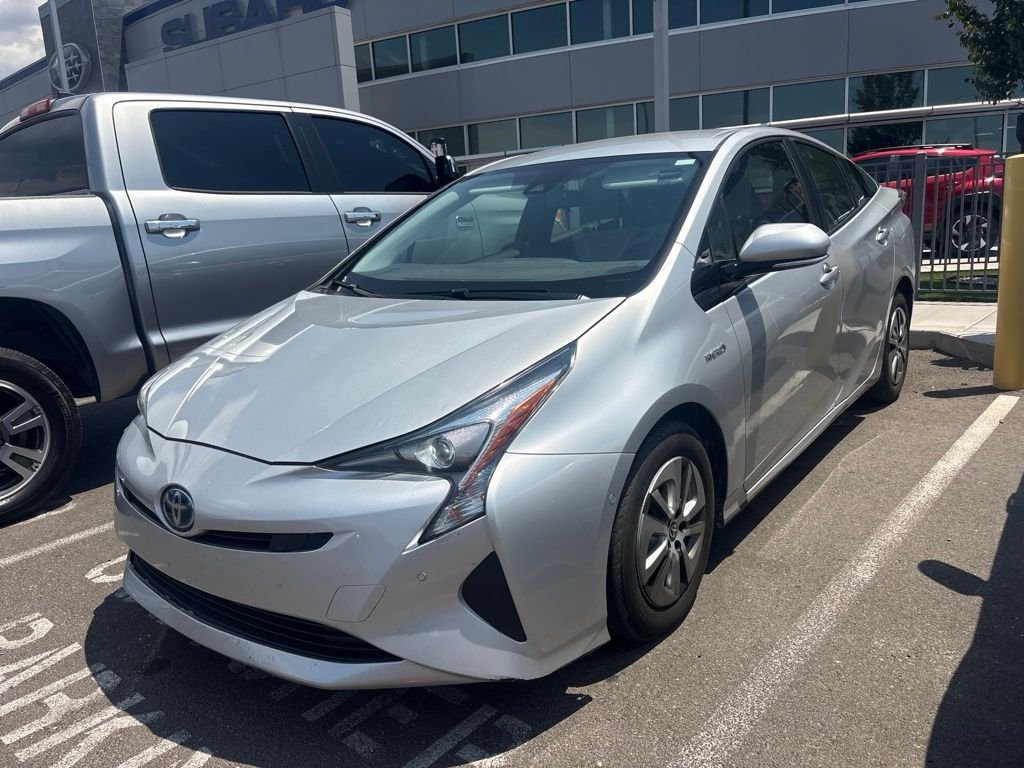 Used 2018 Silver Toyota Two image 1