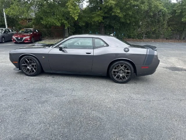 Used 2017 Gray Dodge R/T image 8