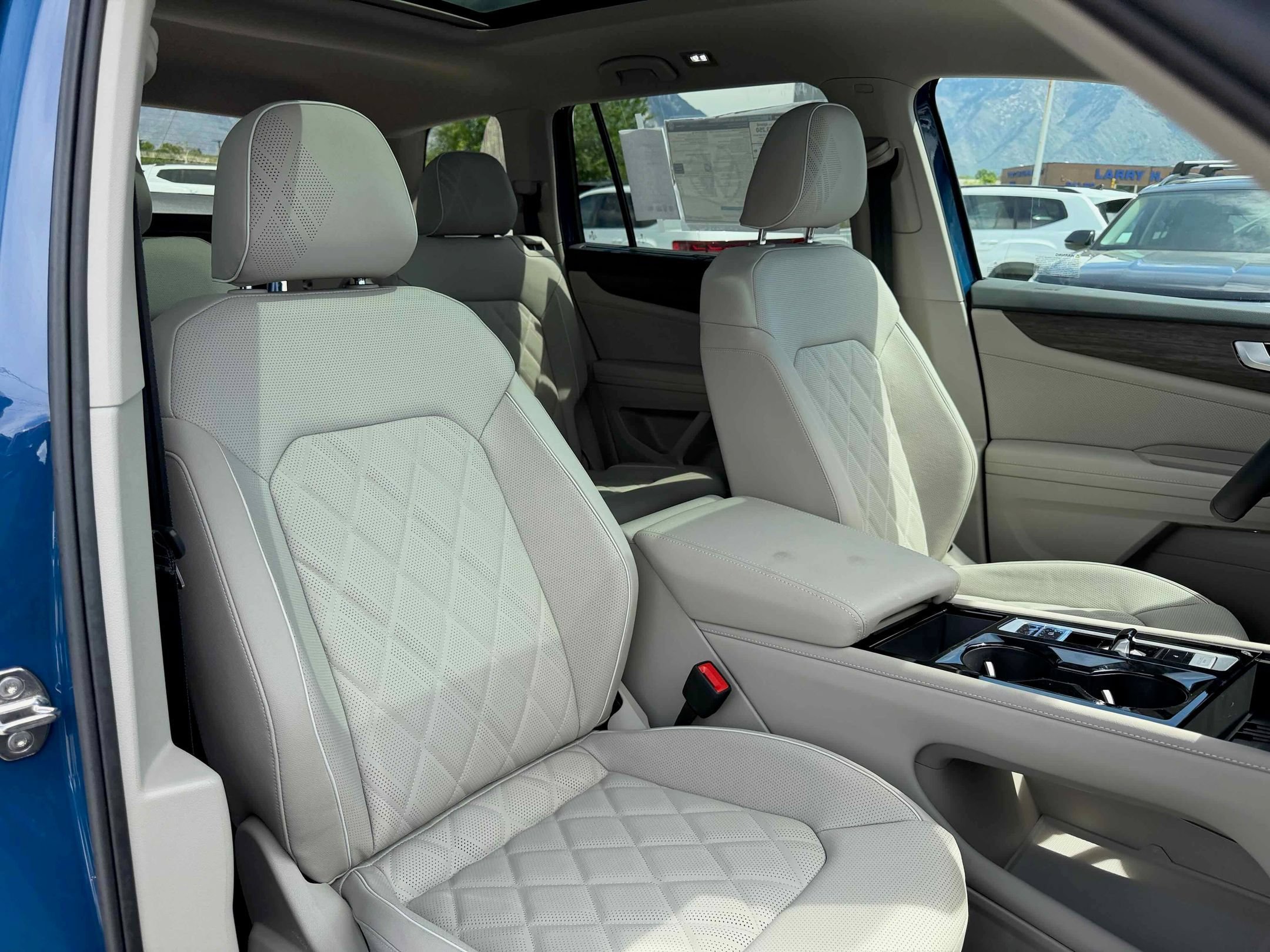 New 2026 Blue Volkswagen 2.0T SEL Premium R-Line image 32