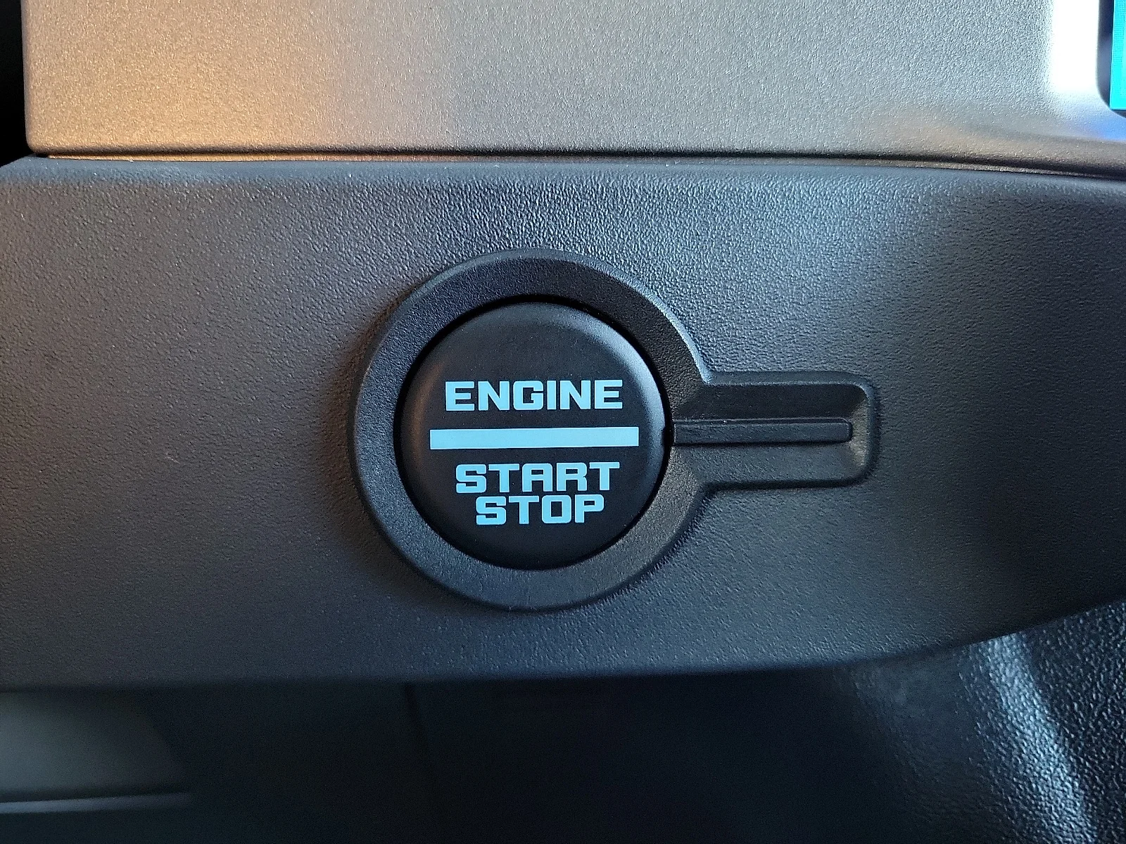 New 2025 Desert Sand Ford Outer Banks&reg; image 20