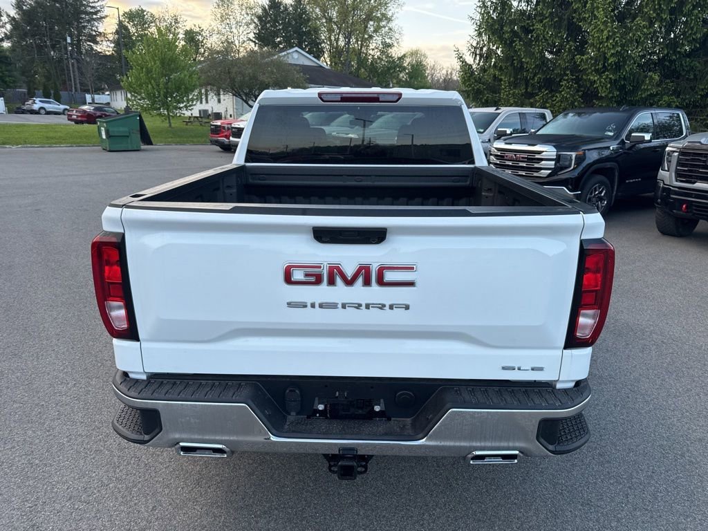 New 2026 Summit White GMC SLE image 17