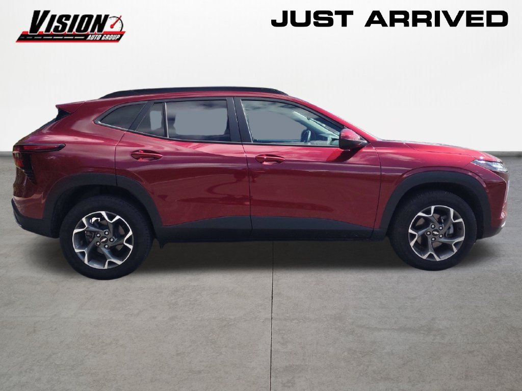 Used 2024 Red Chevrolet LT image 6