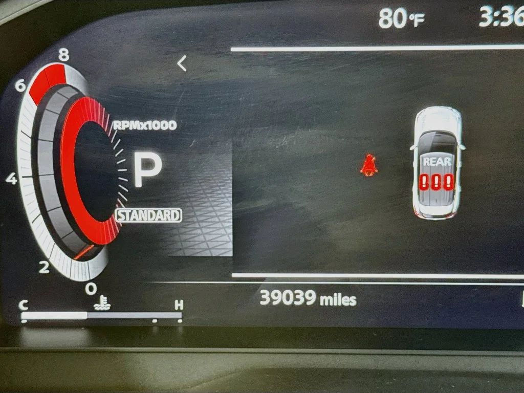 Used 2024 Red Nissan Platinum image 16