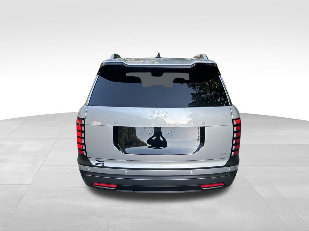 Certified Used 2026 Silver Hyundai SEL Premium image 4