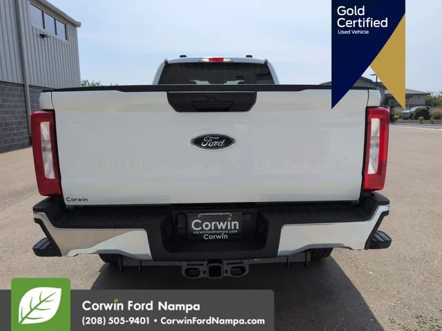 Certified Used 2023 Oxford White Ford  image 5
