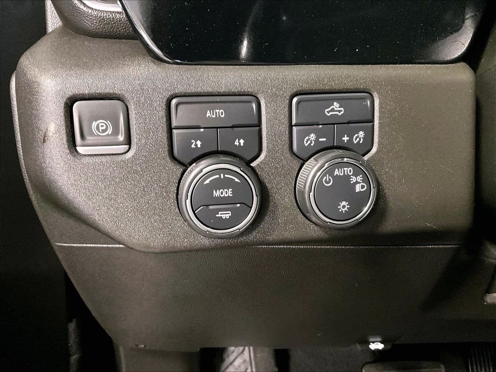 Used 2024 Black Chevrolet LT image 25