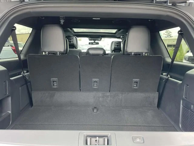 New 2027 Glacier Gray Metallic Tri-Coat Ford Platinum image 7