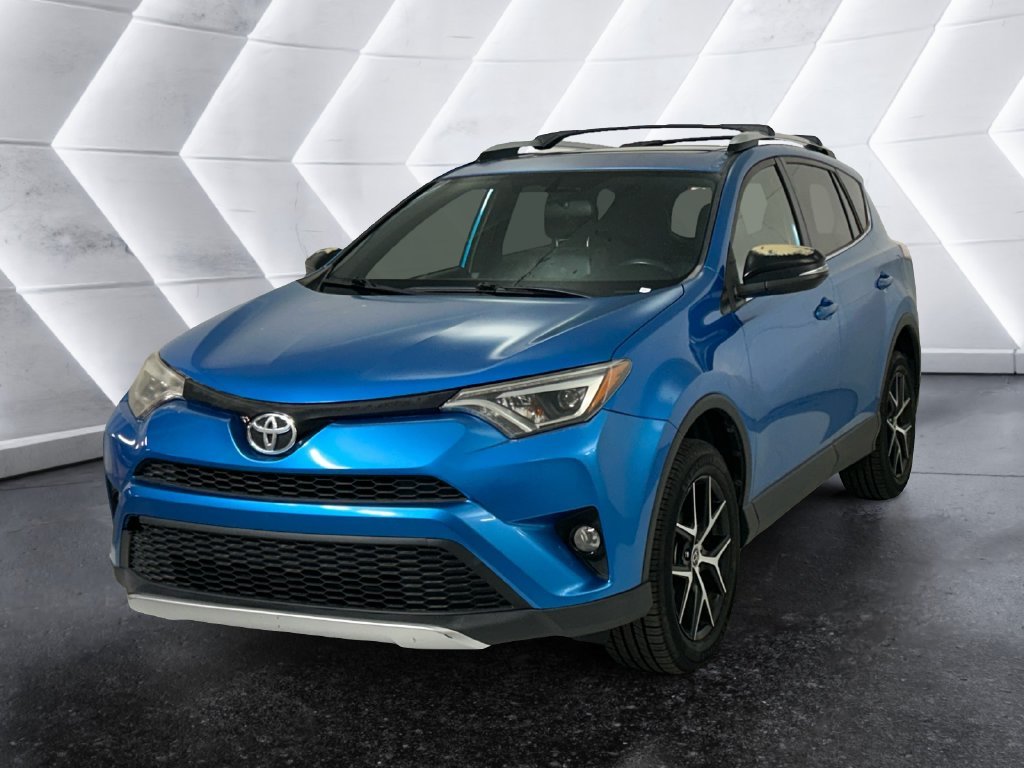 Used 2016 Blue Toyota SE image 3