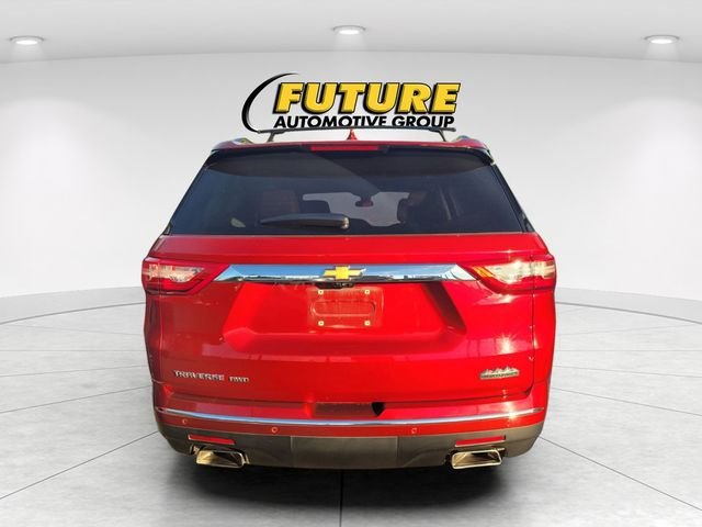 Used 2018 Red Chevrolet High Country image 4