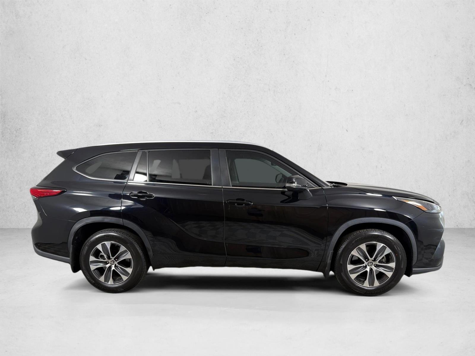 Used 2023 Midnight Black Metallic Toyota XLE image 3
