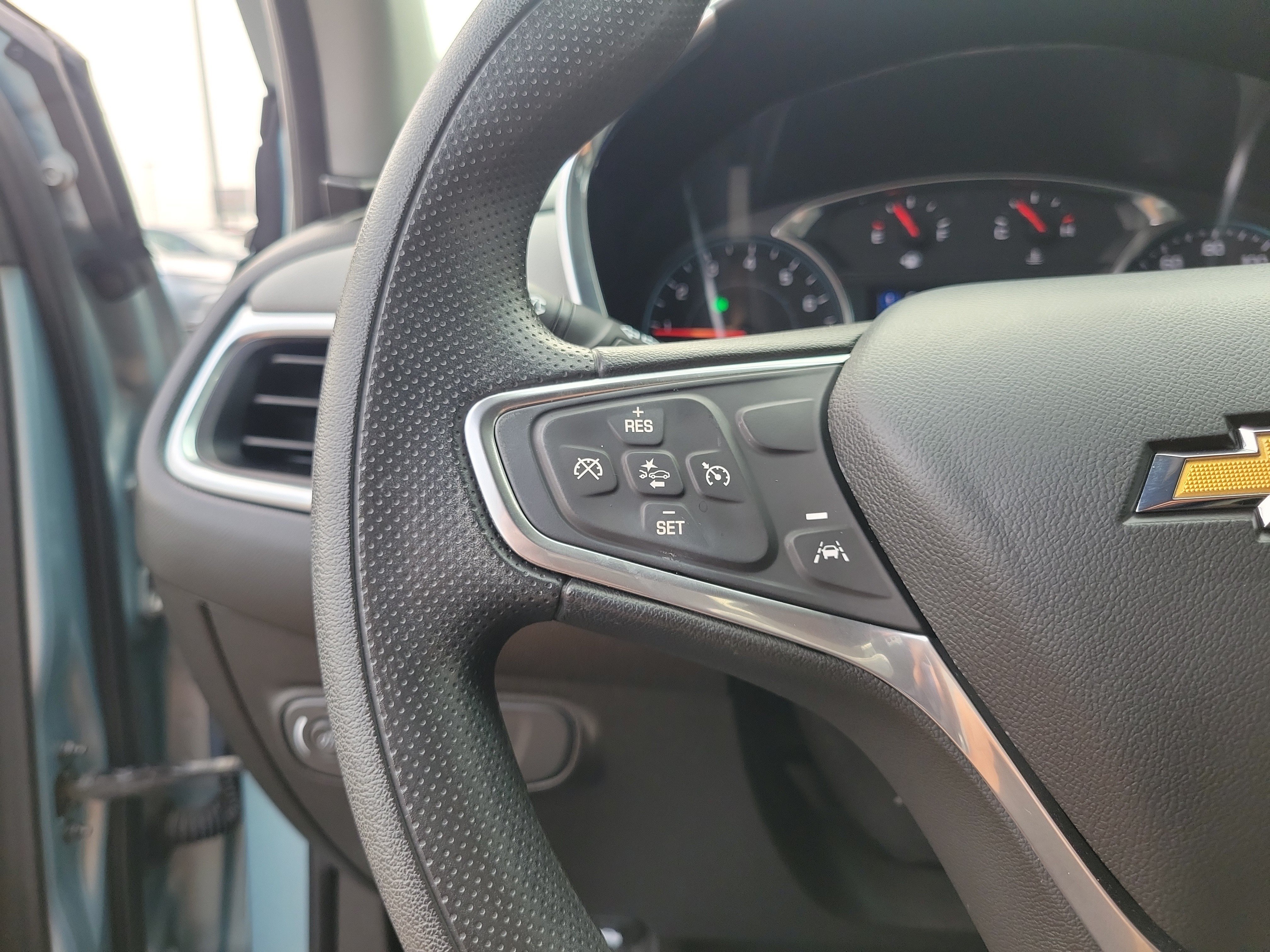 Used 2022 Seaglass Blue Metallic Chevrolet LT image 22