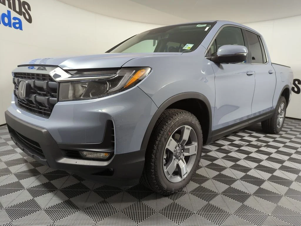 2026 Honda Ridgeline RTL AWD's photo