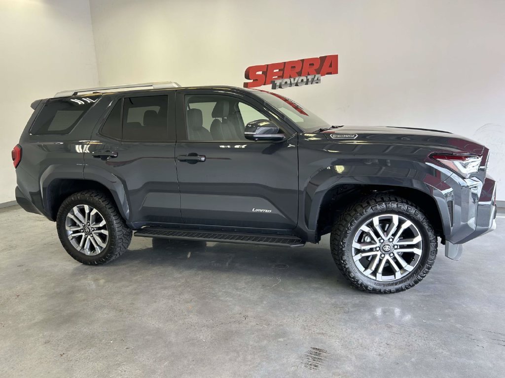 Used 2026  Toyota Limited image 2