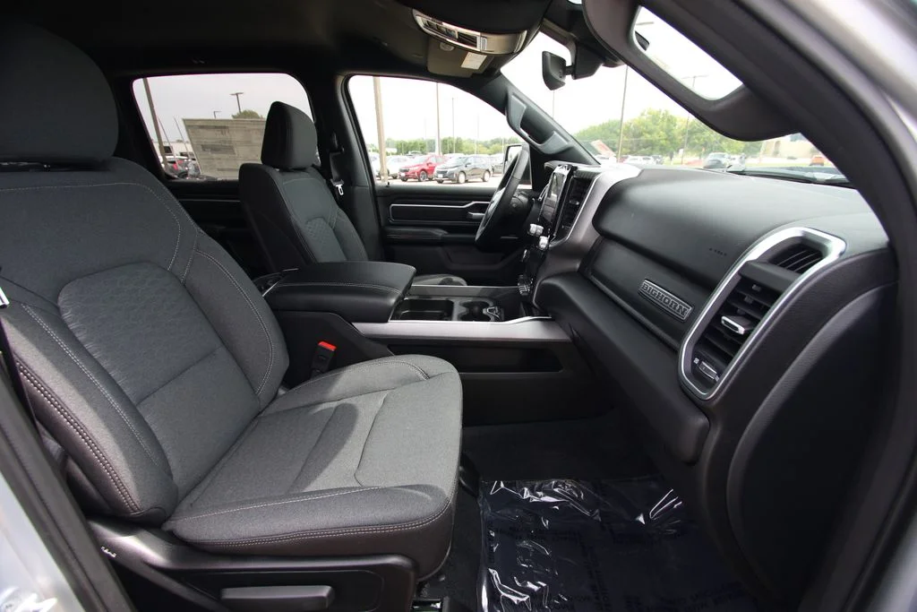 2026 RAM 1500 Big Horn/Lone Star - Photo 8