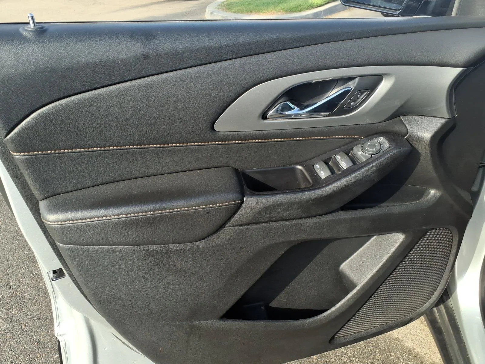 Used 2020 Silver Ice Metallic Chevrolet LS image 15