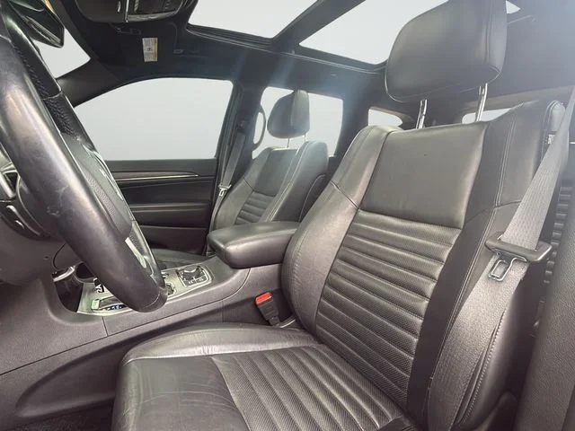 Used 2021 Red Jeep Limited X image 10