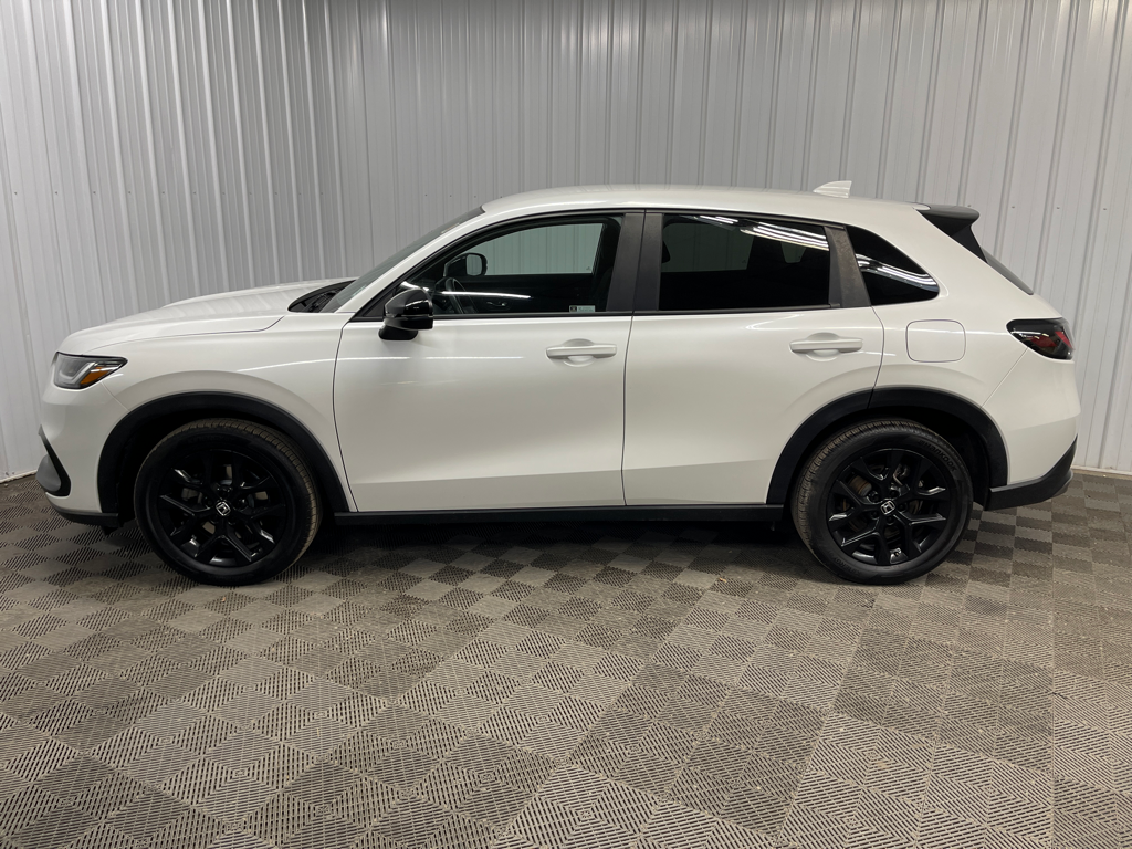 Used 2023 White Honda Sport image 7