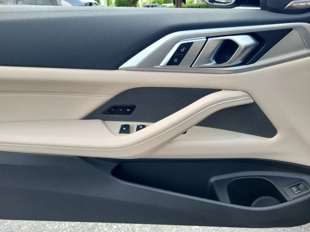 Used 2024 Black BMW M440i image 22