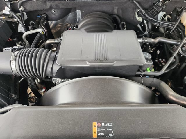 New 2026 Summit White Chevrolet LT image 32
