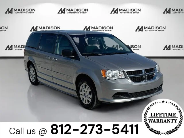 Used 2016 Silver Dodge SE image 3