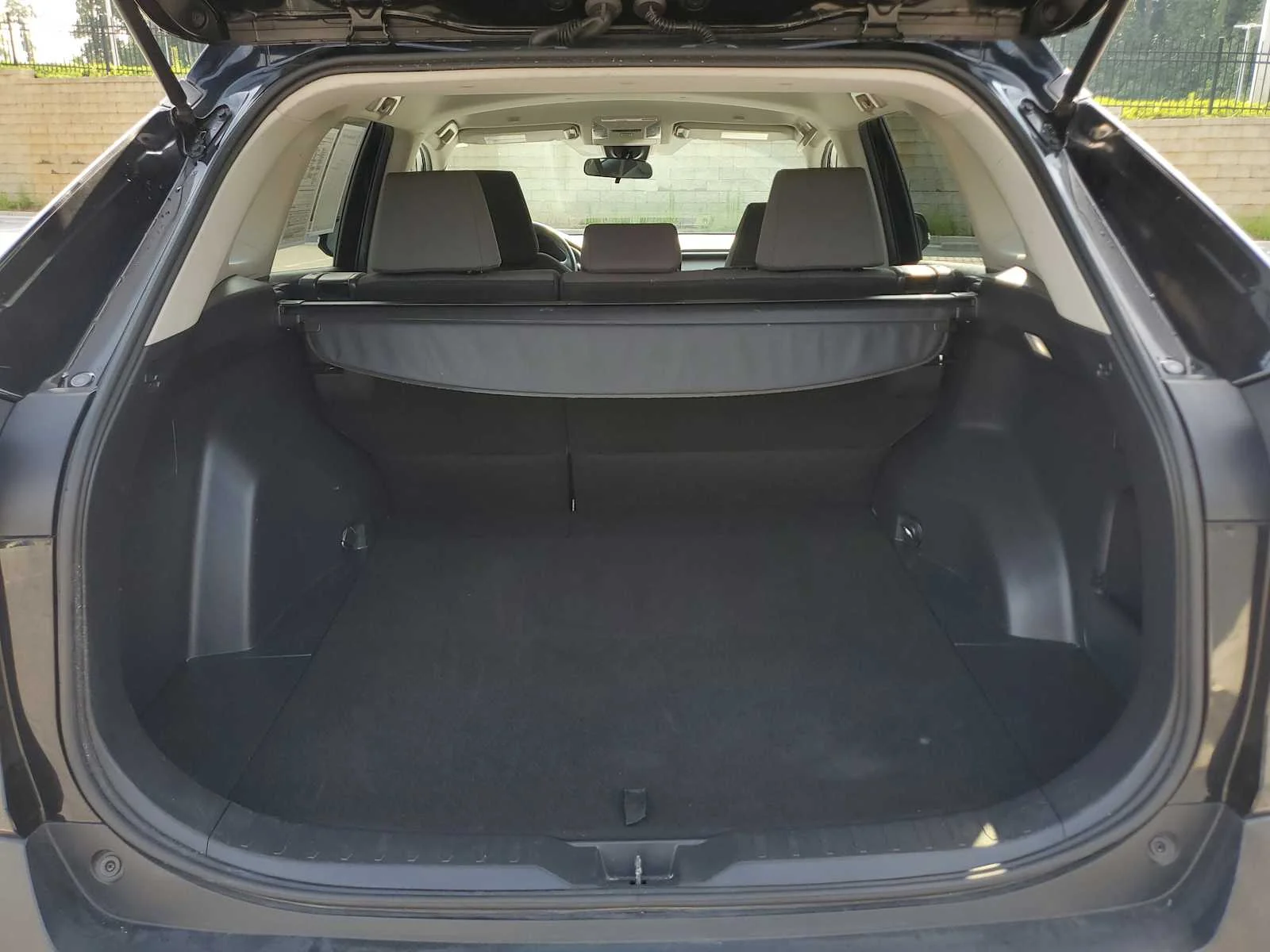 Used 2024 Midnight Black Metallic Toyota XLE image 9