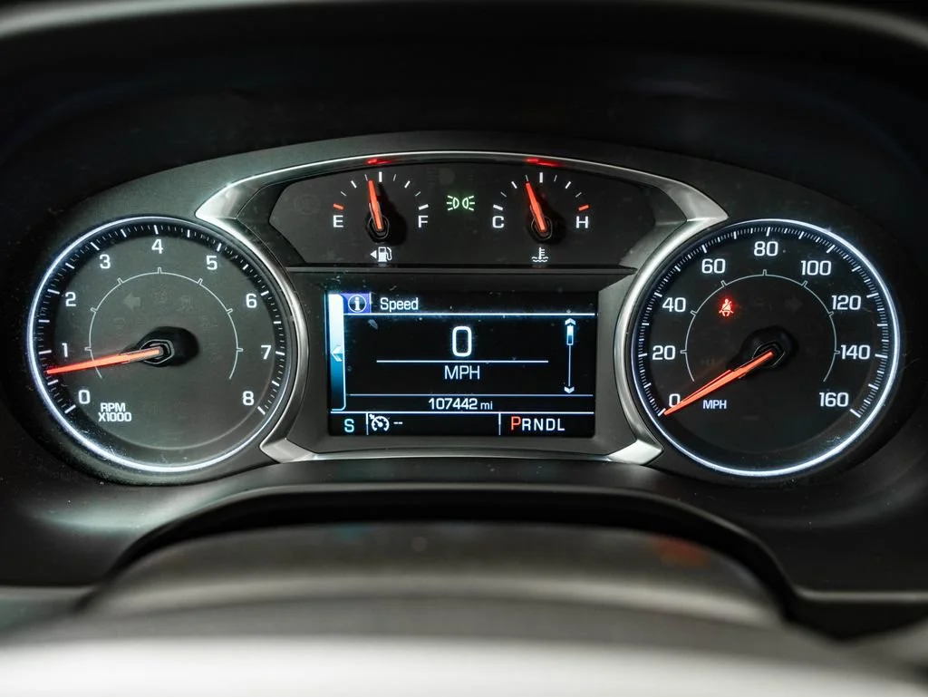 Used 2019 White Frost Tricoat GMC SLT-1 image 32