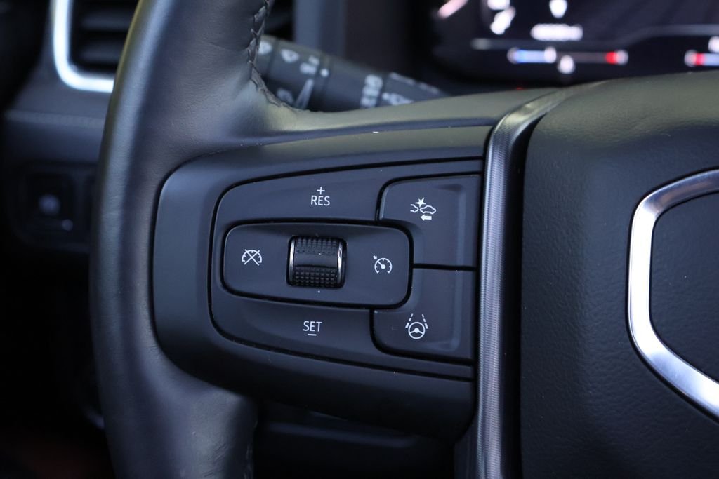 2024 GMC Yukon Denali Ultimate - Photo 32