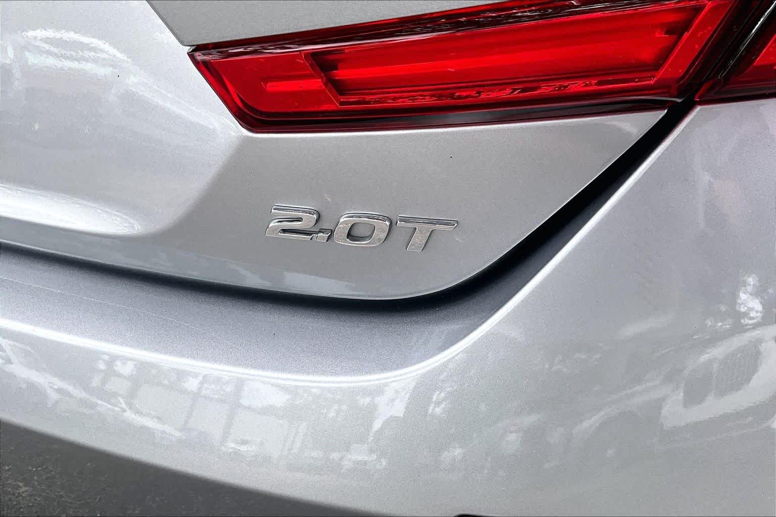 Used 2018 Lunar Silver Metallic Honda EX-L 2.0T image 10