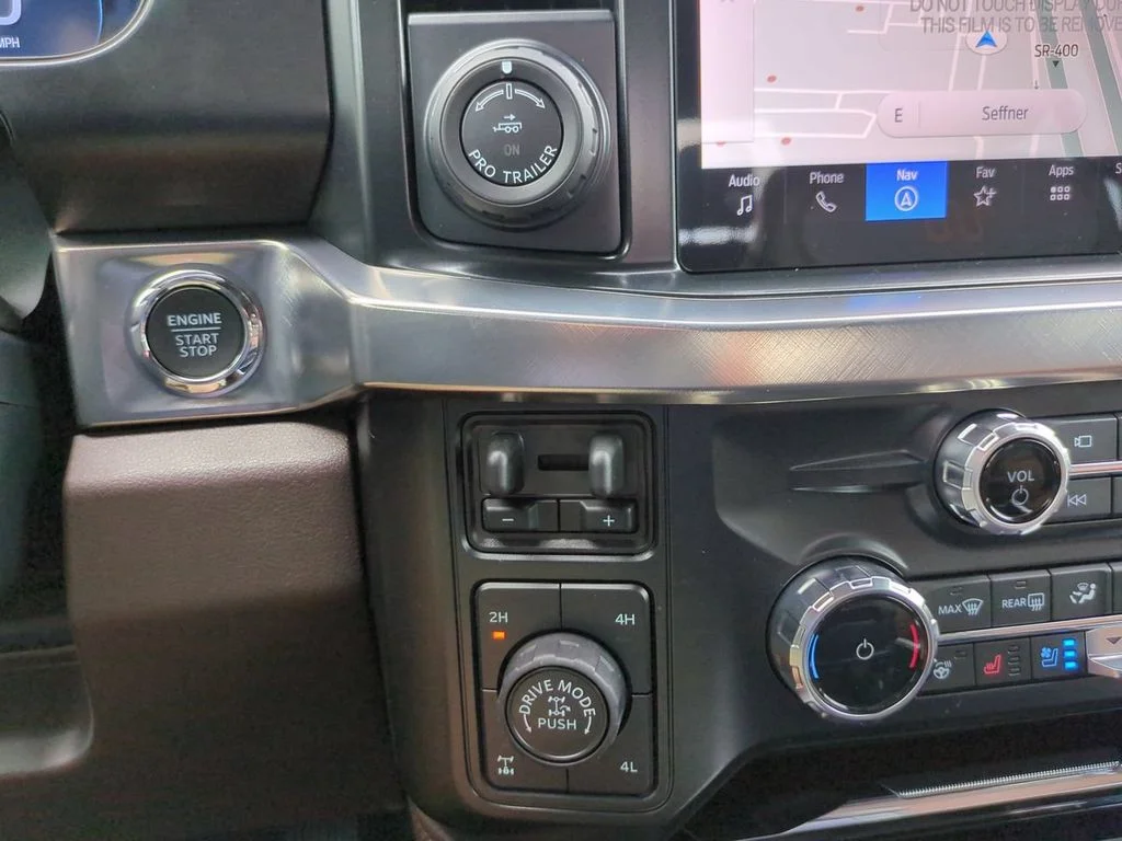 New 2026 Star White Metallic Tri-Coat Ford F-350® King Ranch® image 31