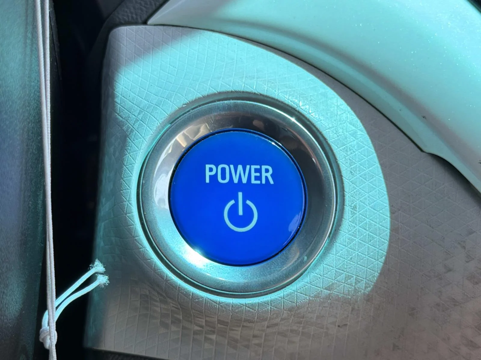 Used 2021 KINETIC BLUE ME Chevrolet 5dr Wgn LT image 15