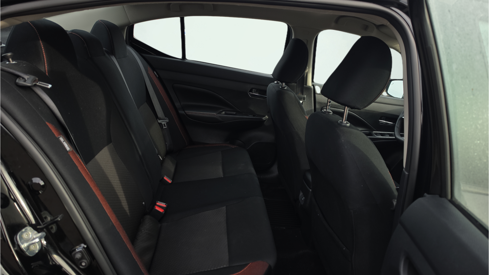 Used 2025 Black Nissan 1.6 SR image 22