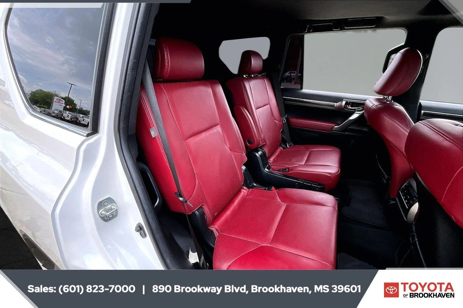 Used 2023 Eminent White Pearl Lexus GX 460 Luxury image 22