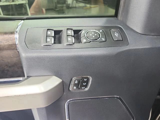 Used 2022 Black Ford Lariat image 33