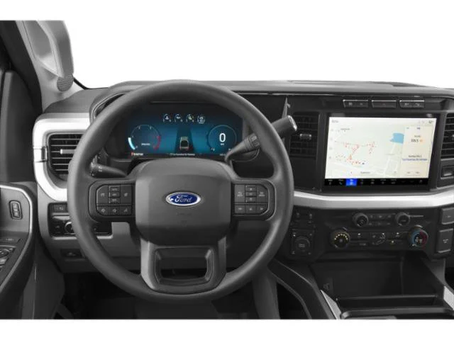 Used 2025 Oxford White Ford XLT image 7