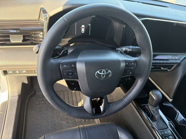 2025 Toyota Camry XSE - Photo 16