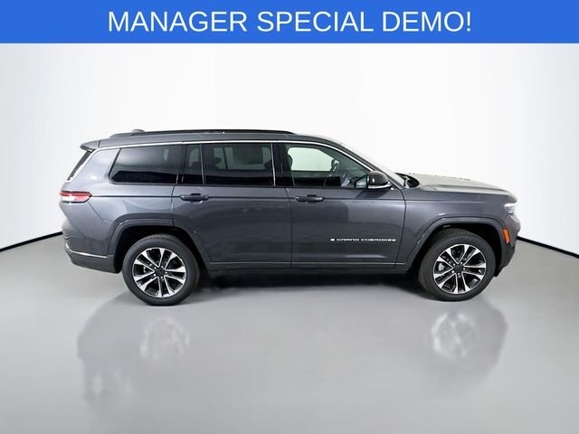 New 2025 Baltic Gray Metallic Clear-Coat Exterior Paint Jeep Overland image 8