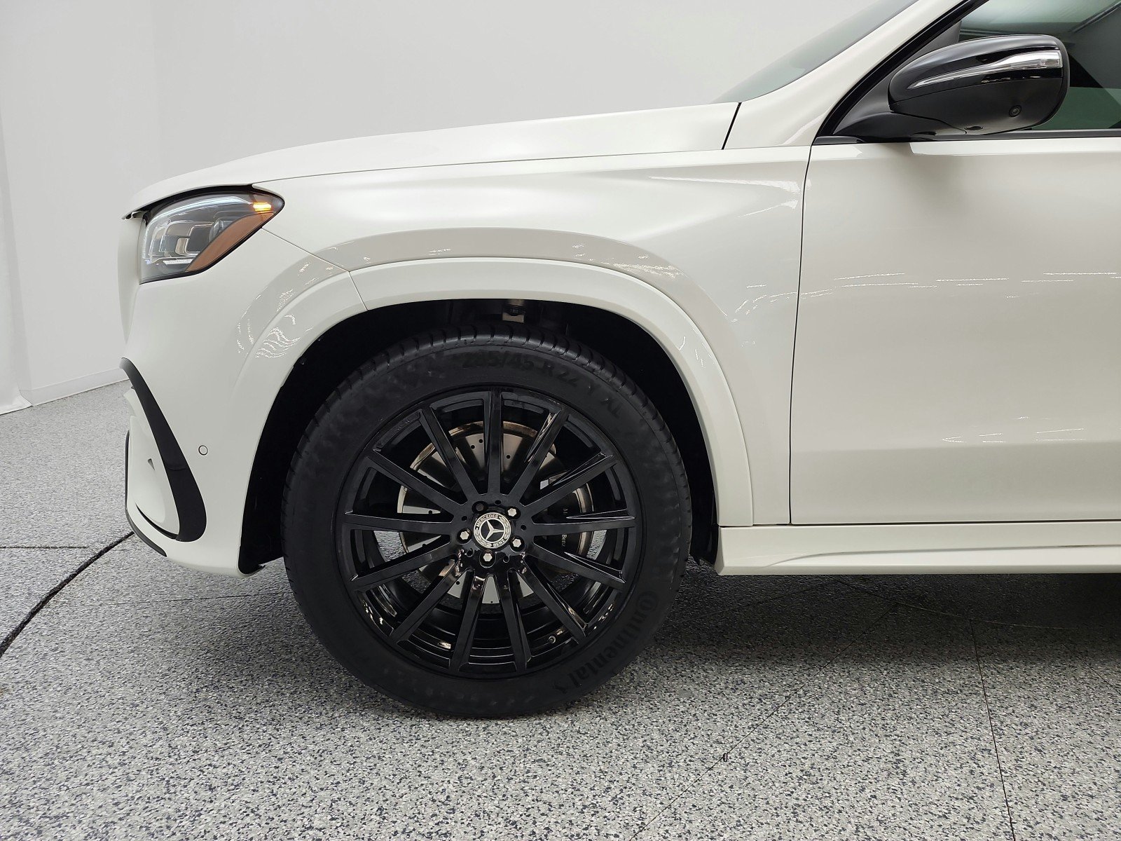 Certified Used 2024 Polar White Mercedes-Benz GLS 450 4MATIC® SUV image 23