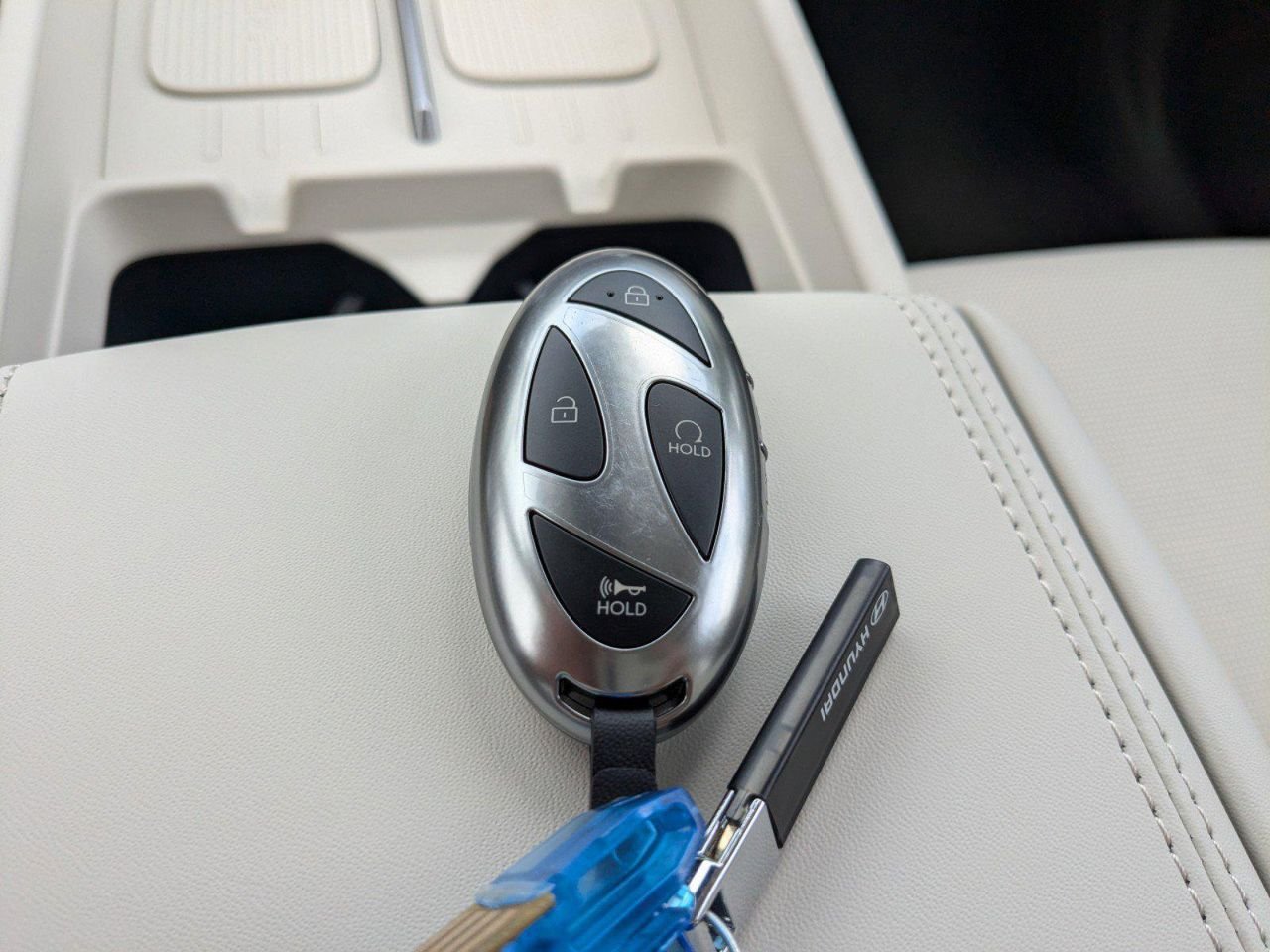 New 2025 Phantom Black Hyundai Calligraphy AWD image 64
