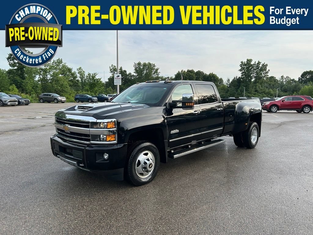 Used 2019 BLACK Chevrolet High Country image 1