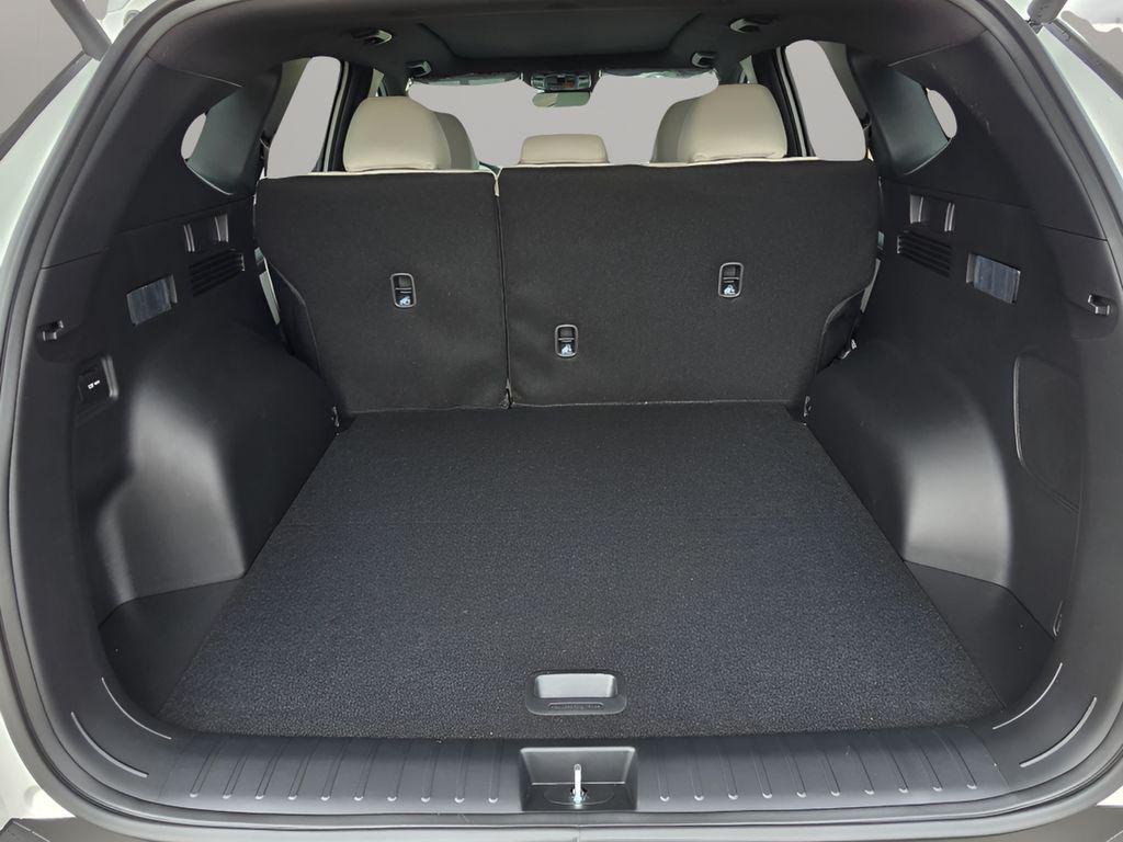 New 2026 Shimmering Silver Hyundai Limited AWD image 40