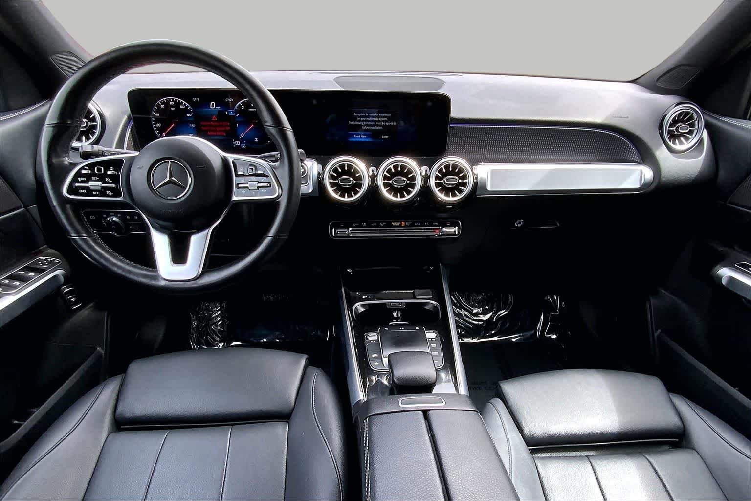 Used 2022 Night Black Mercedes-Benz GLB 250 image 15