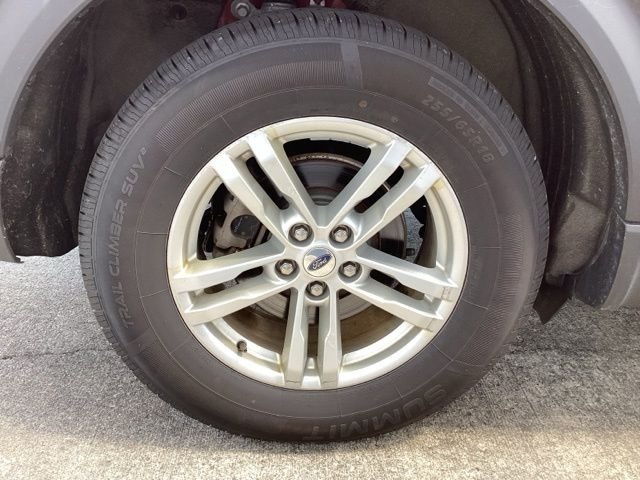 Used 2020 Red Metallic Ford XLT image 8