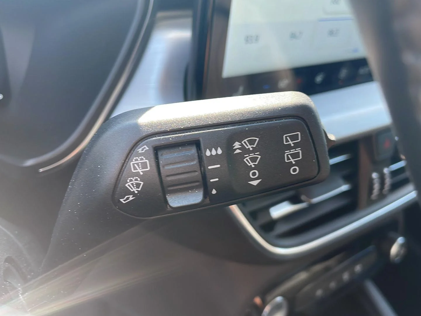 Used 2025 Carbonized Gray Metallic Ford PHEV image 19